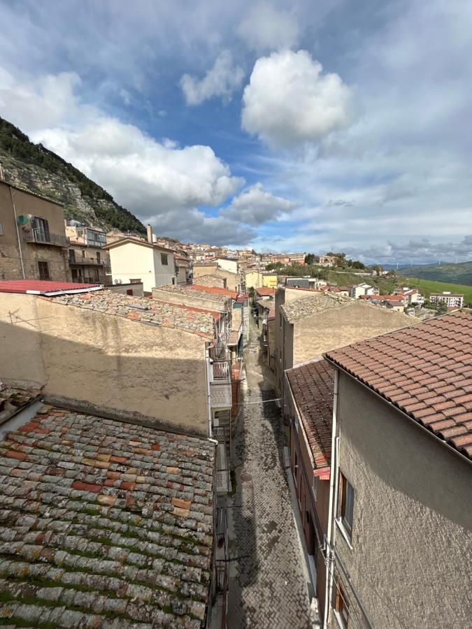 Casa Paradiso Castronuovo di Sicilia Exterior foto