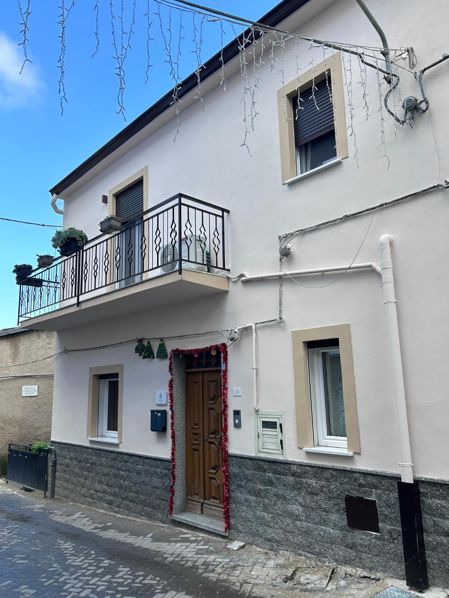 Casa Paradiso Castronuovo di Sicilia Exterior foto